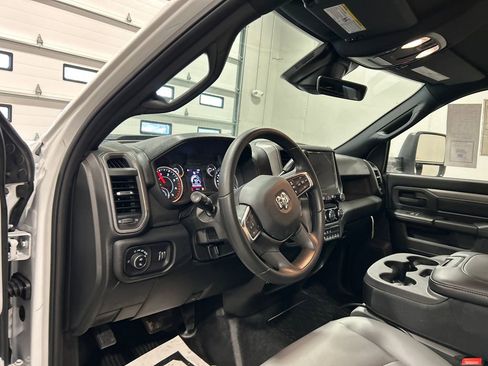 New 2026 RAM 3500 Tradesman image 16
