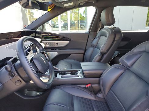 Certified 2024 Lincoln Nautilus Reserve w/ Equipment Group 203A image 20