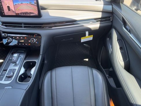 Certified 2026 INFINITI QX60 Luxe w/ Cargo Package image 15