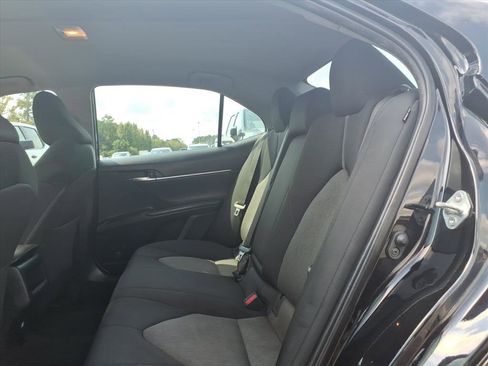 Used 2021 Toyota Camry LE w/ Carpet Mat Package (TMS) image 22