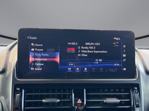 Used 2022 Lexus GX 460 AWD/4WD image 23