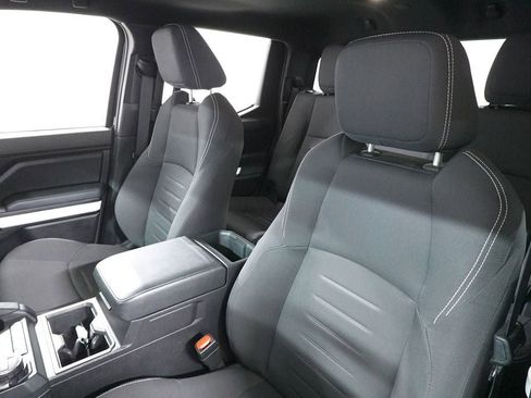 Used 2024 Toyota Tacoma TRD Off-Road image 11