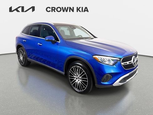 Used 2025 Mercedes-Benz GLC 300 image 4