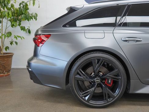 Used 2022 Audi RS 6 AWD/4WD image 14
