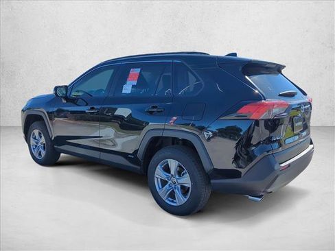 New 2025 Toyota RAV4 XLE image 7