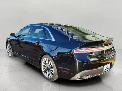 Used 2019 Lincoln MKZ Reserve FWD image 9