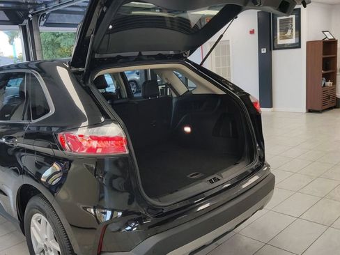 Used 2022 Ford Edge SEL AWD/4WD image 9