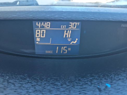 Used 2012 Toyota Venza LE image 22