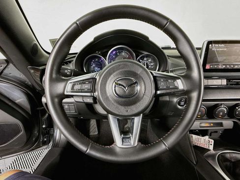 Used 2016 MAZDA MX-5 Miata Club w/ Brembo/BBS Package RWD image 11