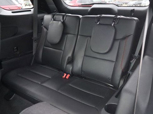 Used 2023 Ford Explorer ST-Line w/ Class IV Trailer Tow Package image 11