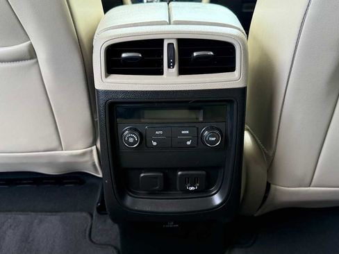 Used 2020 Buick Envision Premium w/ LPO, Active Package AWD/4WD image 9