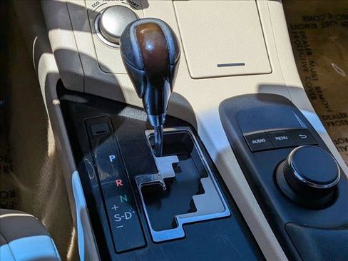Used 2014 Lexus ES 350 w/ Premium Package FWD image 17