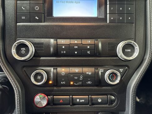 Used 2019 Ford Mustang Coupe image 19