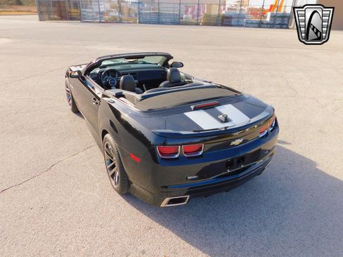 Used 2011 Chevrolet Camaro SS image 4