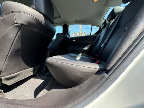 Used 2018 Acura ILX FWD image 18