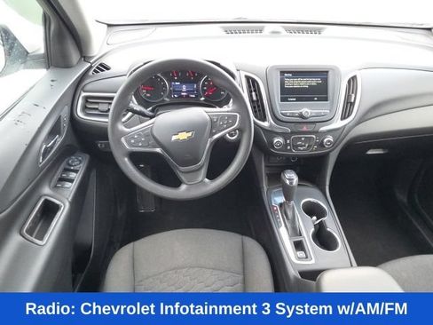 Used 2019 Chevrolet Equinox LT FWD image 2