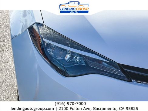 Used 2019 Toyota Corolla LE w/ Carpet Mat Package (TMS) FWD image 7