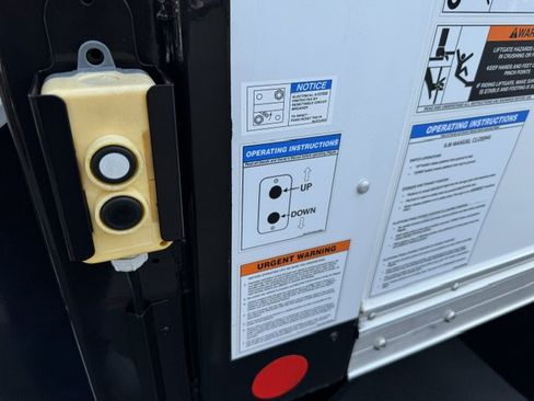 Used 2024 Ford E-450 and Econoline 450 Super Duty w/ Power Windows & Locks Group RWD image 5