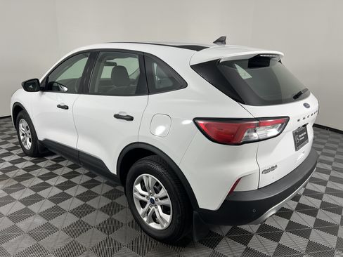Used 2022 Ford Escape S AWD/4WD image 10