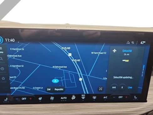 New 2026 Ford Escape SE w/ PHEV Premium Package FWD image 15