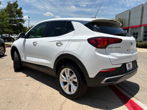 Used 2025 Buick Encore GX Preferred FWD image 8