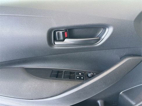 Used 2023 Toyota Corolla LE image 20