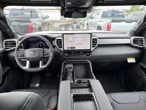 New 2026 Toyota Tundra Limited AWD/4WD image 14