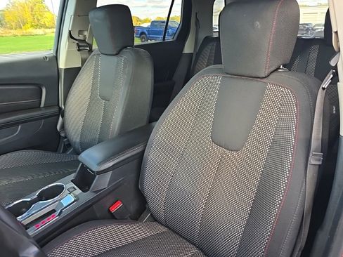 Used 2016 GMC Terrain SLE image 18