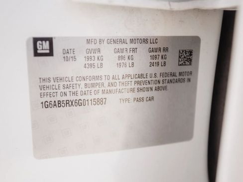 Used 2016 Cadillac ATS Luxury w/ Sun And Sound Package image 40