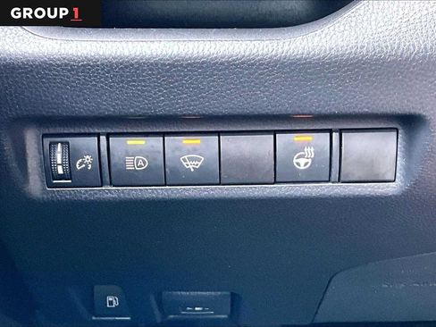 Used 2022 Toyota RAV4 XLE w/ XLE Grade Weather Package AWD/4WD image 34