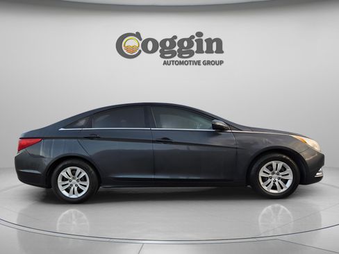 Used 2012 Hyundai Sonata GLS image 4