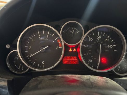 Used 2013 MAZDA MX-5 Miata Grand Touring w/ Premium Pkg image 11