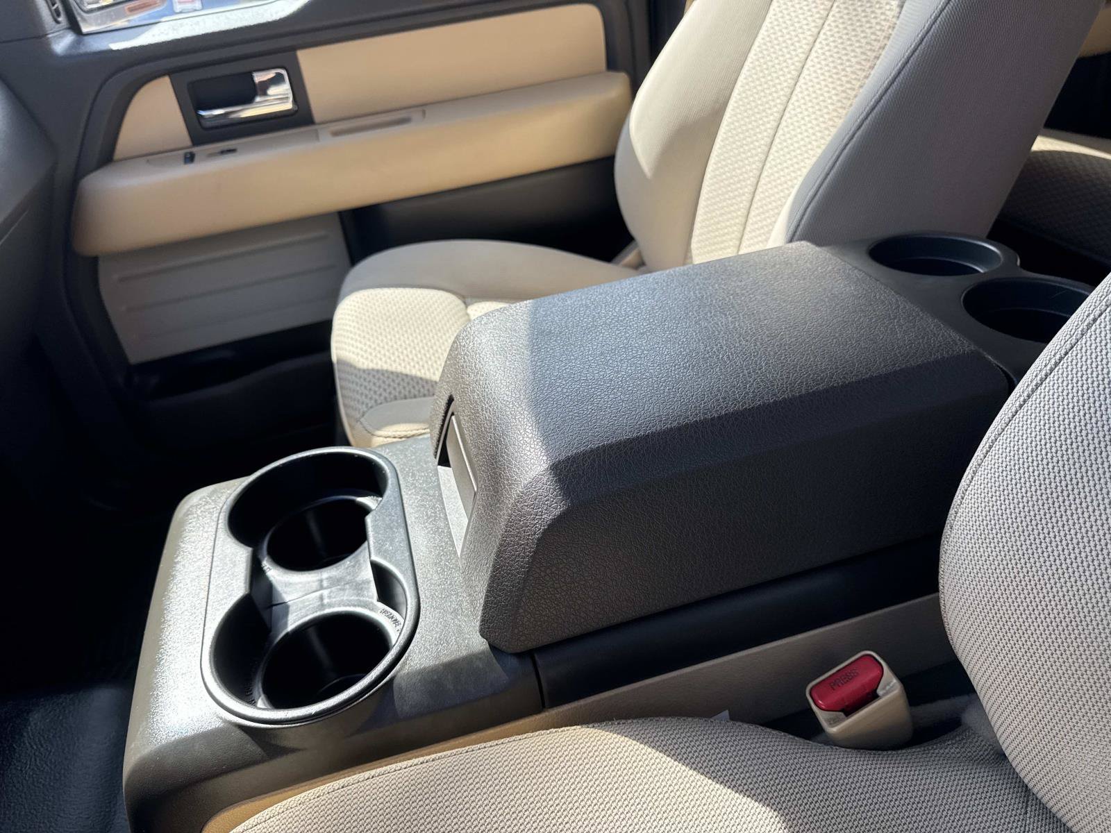 Used 2012 Ford F150 XLT w/ XLT Chrome Pkg RWD image 26