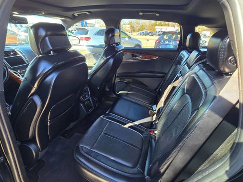 Used 2017 Lincoln MKX Reserve image 9