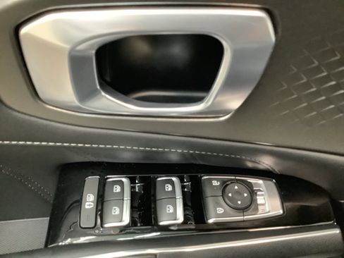 Used 2022 Kia Sorento SX image 13
