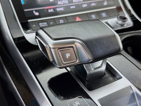 Used 2022 Audi Q7 3.0T Premium Plus image 21