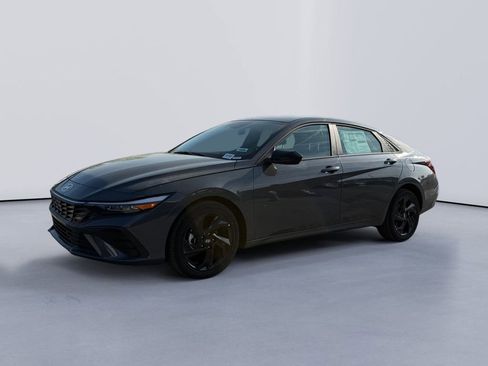 New 2026 Hyundai Elantra Sport w/ Cargo Package FWD image 7