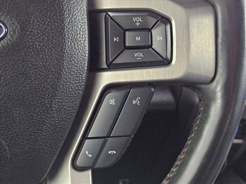 Used 2020 Ford F250 Platinum w/ FX4 Off-Road Package AWD/4WD image 24