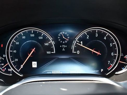 Used 2018 BMW 750i image 27