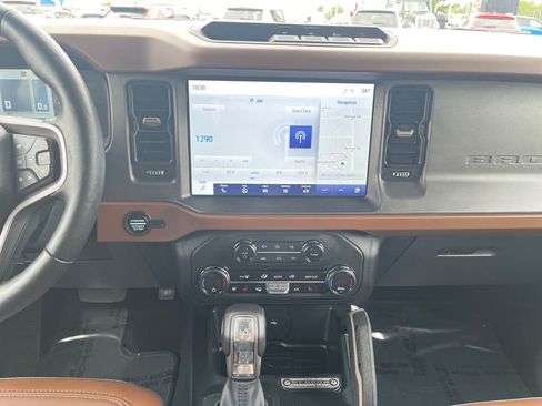 Used 2024 Ford Bronco Outer Banks image 26