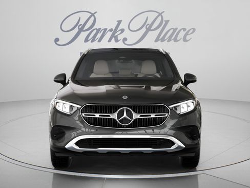 Used 2026 Mercedes-Benz GLC 300 image 36