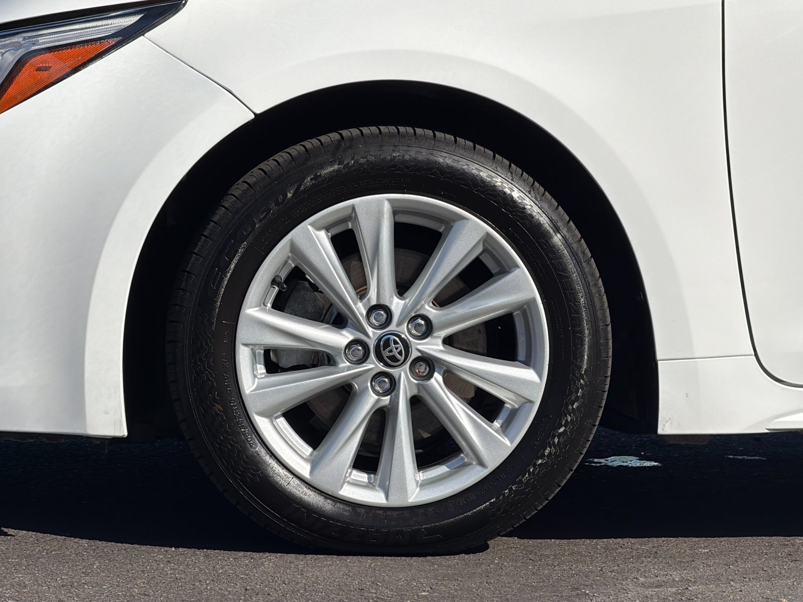 Used 2023 Toyota Corolla SE FWD image 23