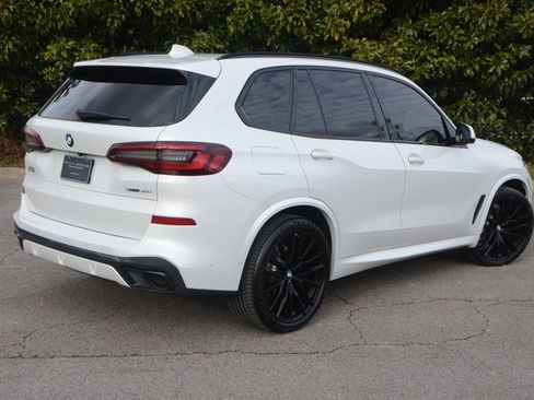 Used 2022 BMW X5 sDrive40i w/ M Sport Package image 3