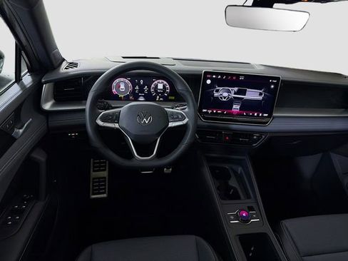 New 2026 Volkswagen Tiguan SE R-Line image 23