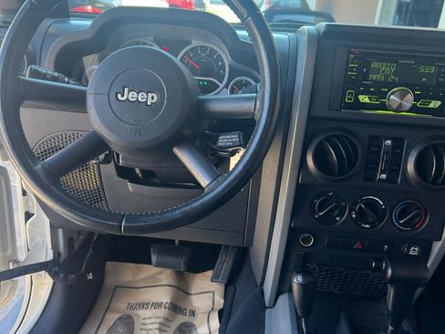 Used 2010 Jeep Wrangler Unlimited Sport image 10