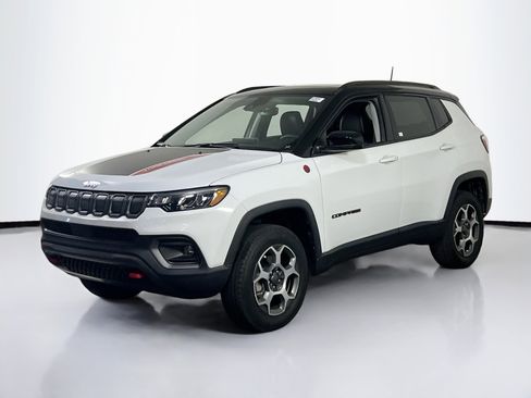 Used 2022 Jeep Compass Trailhawk w/ Sun and Sound Group image 1