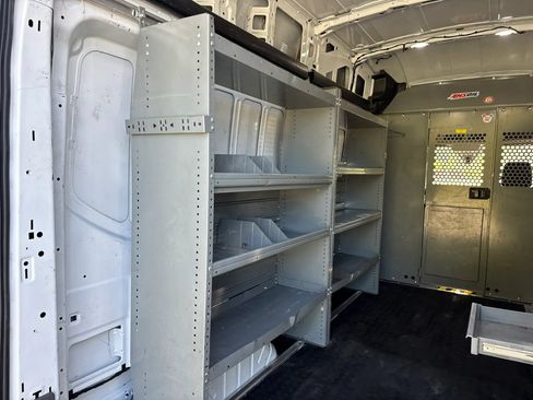 Used 2020 Ford Transit 250 148 High Roof AWD image 23