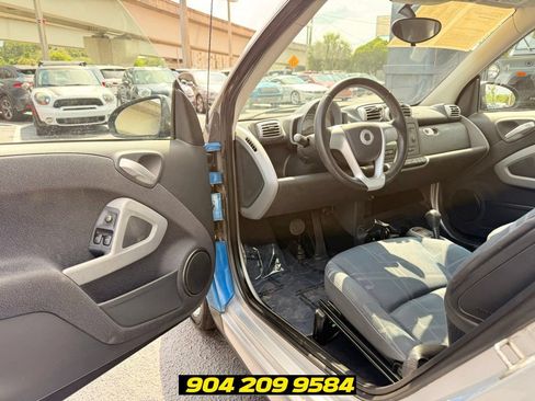 Used 2008 smart fortwo pure RWD image 16
