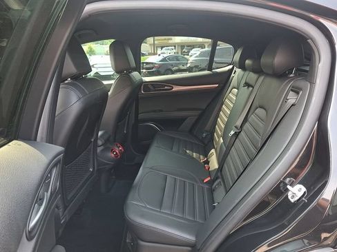 Used 2018 Alfa Romeo Stelvio Ti Sport AWD/4WD image 10