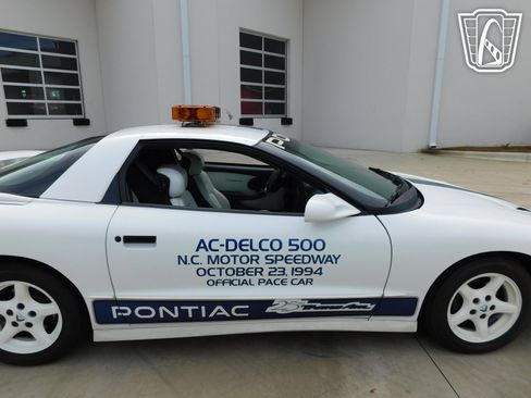 Used 1994 Pontiac Firebird Coupe RWD image 32